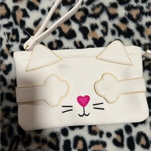 Betsey Johnson White Cat Clutch with Pink Heart Nose